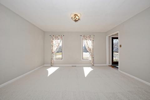1707 Ada Ct, Naperville, IL 60540 photo 5