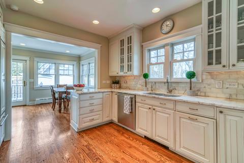 921 Pine St, Winnetka, IL 60093 photo 9