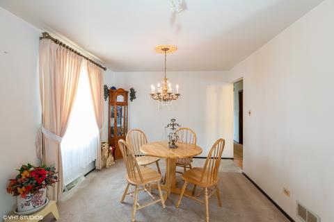 15427 Cypress Rd, Markham, IL 60428 photo 3