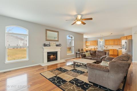 2240 Moser Ln, Algonquin, IL 60102 photo 8