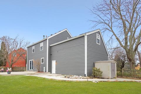 8 Windjammer Ct, Third Lake, IL 60030 photo 32