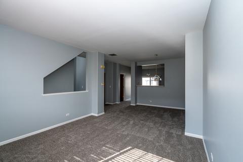 1921 Concord Dr, Mchenry, IL 60050 photo 4