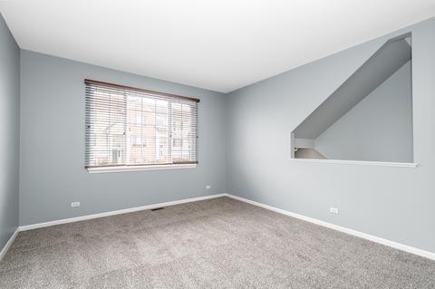 1921 Concord Dr, Mchenry, IL 60050 photo 3