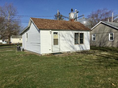 103 Eads St, Thomasboro, IL 61878 photo 5