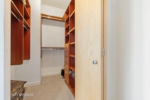 41 E 8th St #2001, Chicago, IL 60605 photo 9