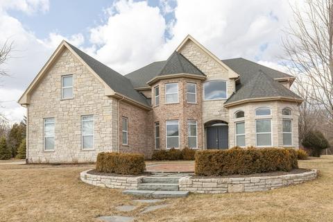 998 Reading St, Bartlett, IL 60103 photo 1