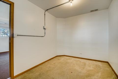 31758 N Pineview Blvd, Lakemoor, IL 60051 photo 17