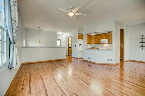 31758 N Pineview Blvd, Lakemoor, IL 60051 photo 3