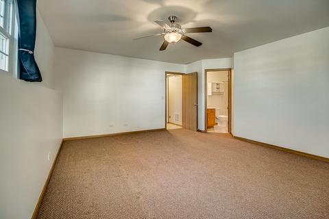 31758 N Pineview Blvd, Lakemoor, IL 60051 photo 16