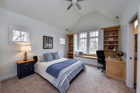 869 E Hillside Rd, Naperville, IL 60540 photo 27