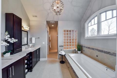 869 E Hillside Rd, Naperville, IL 60540 photo 25