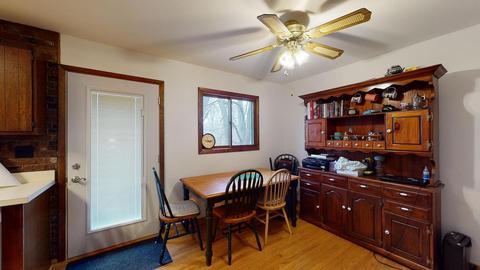 5016 Roberts Rd, Mchenry, IL 60051 photo 7
