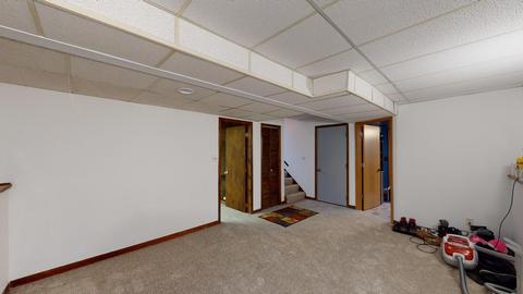 5016 Roberts Rd, Mchenry, IL 60051 photo 13