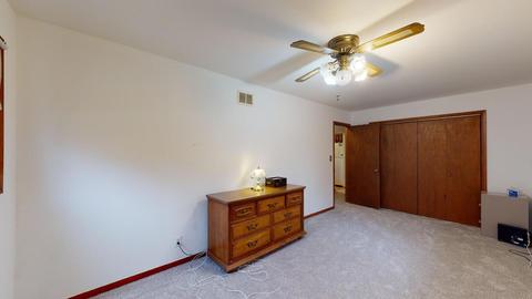 5016 Roberts Rd, Mchenry, IL 60051 photo 16