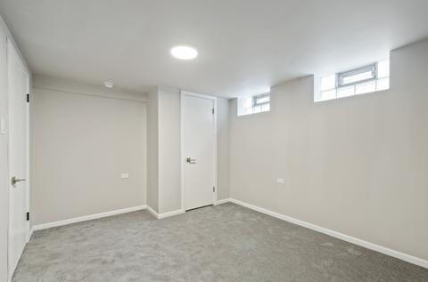 5253 W Devon Ave, Chicago, IL 60646 photo 23