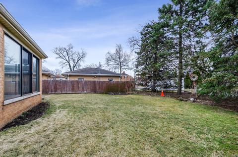 5253 W Devon Ave, Chicago, IL 60646 photo 29