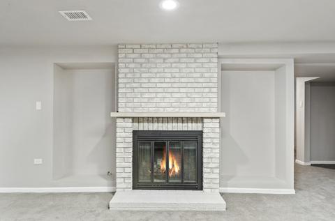 5253 W Devon Ave, Chicago, IL 60646 photo 22
