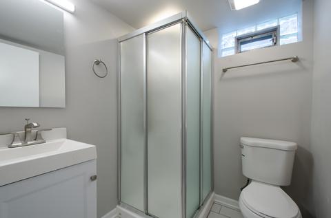 5253 W Devon Ave, Chicago, IL 60646 photo 25