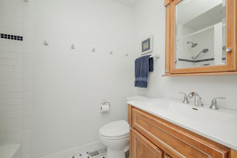 2335 Richmond Dr, Wheaton, IL 60189 photo 18