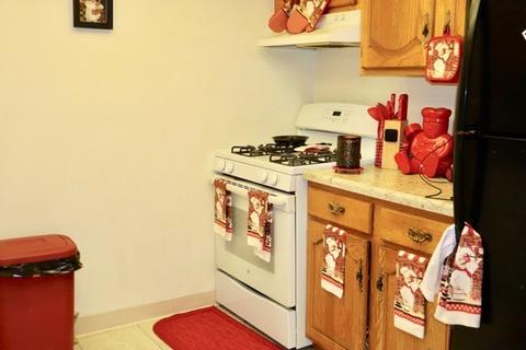 104 E Bailey Rd #L, Naperville, IL 60565 photo 9