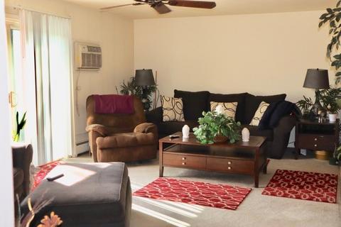 104 E Bailey Rd #L, Naperville, IL 60565 photo 3