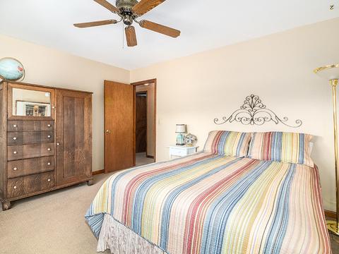 38 W451 Hopps Rd, Elgin, IL 60124 photo 22