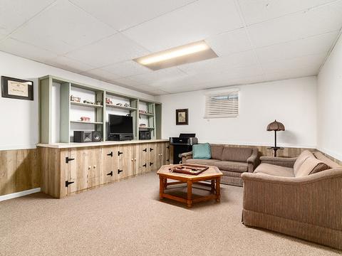 38 W451 Hopps Rd, Elgin, IL 60124 photo 25
