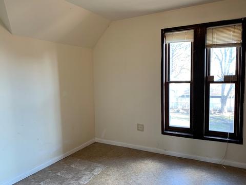 414 Washington St, Elgin, IL 60123 photo 4