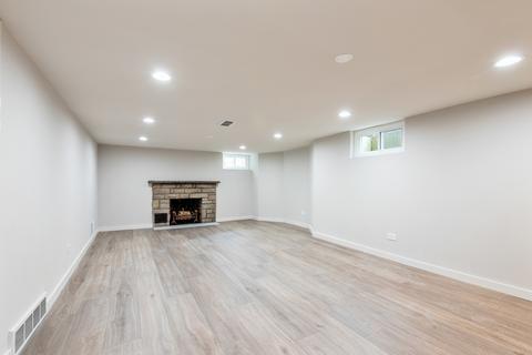 3241 Park Pl, Evanston, IL 60201 photo 14