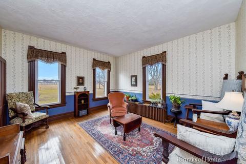 1069 S Malta Rd, Malta, IL 60150 photo 10