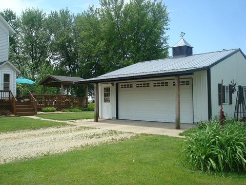 1069 S Malta Rd, Malta, IL 60150 photo 49