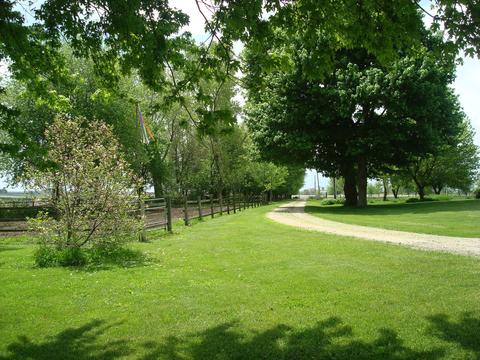 1069 S Malta Rd, Malta, IL 60150 photo 58
