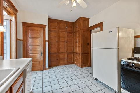 150 N Porter St, Elgin, IL 60120 photo 17