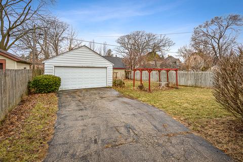150 N Porter St, Elgin, IL 60120 photo 29
