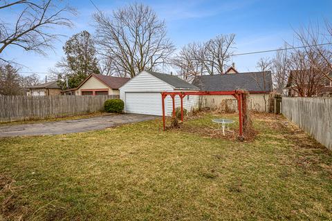 150 N Porter St, Elgin, IL 60120 photo 30