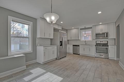 557 E 91st Pl, Chicago, IL 60619 photo 12