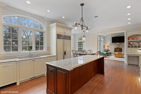 626 Glendale Dr, Glenview, IL 60025 photo 9