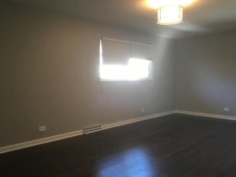 8846 Dee Rd, Des Plaines, IL 60016 photo 9