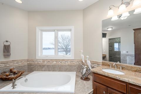 13265 Lakepoint Dr, Plainfield, IL 60585 photo 23