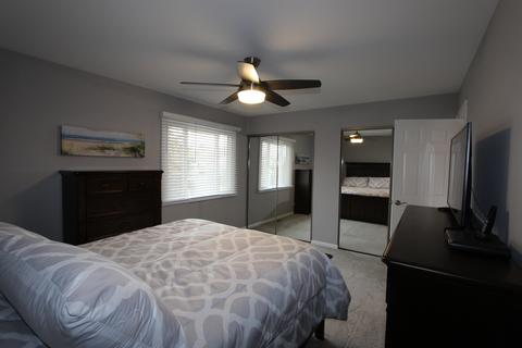4530 Bicek Ct, Hoffman Estates, IL 60192 photo 13