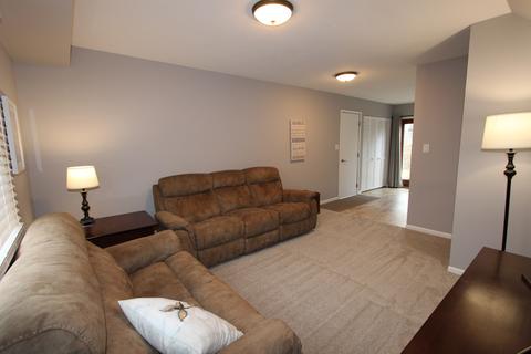 4530 Bicek Ct, Hoffman Estates, IL 60192 photo 20