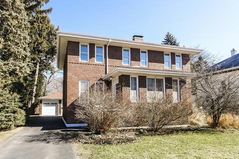 321 N Worth Ave, Elgin, IL 60123 photo 1