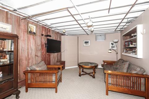 321 N Worth Ave, Elgin, IL 60123 photo 26