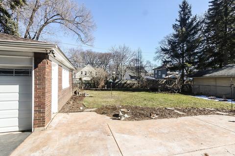 321 N Worth Ave, Elgin, IL 60123 photo 30
