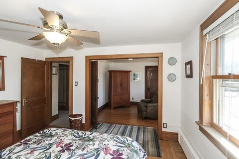 321 N Worth Ave, Elgin, IL 60123 photo 17