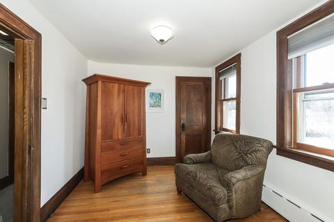 321 N Worth Ave, Elgin, IL 60123 photo 18