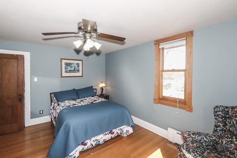 321 N Worth Ave, Elgin, IL 60123 photo 22