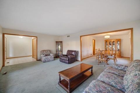 1480 Wayne Dr, Crete, IL 60417 photo 3