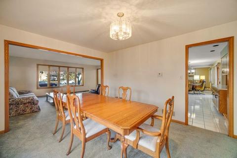 1480 Wayne Dr, Crete, IL 60417 photo 4