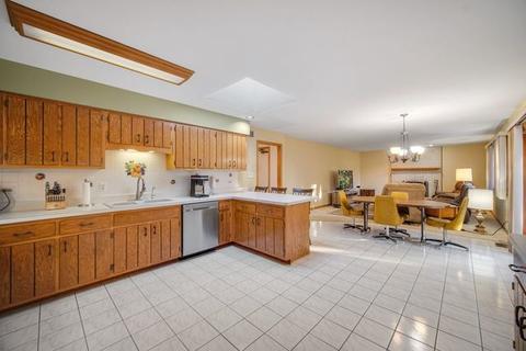 1480 Wayne Dr, Crete, IL 60417 photo 5
